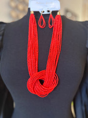 Bead necklace with earrings